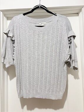 RW&CO. Light Gray Ruffle-Sleeve Crew Neck Sweater